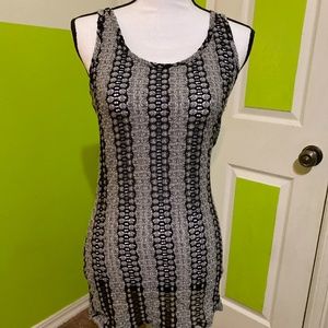 Sheer patterned tank top.
